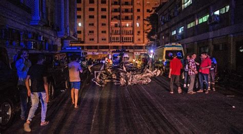 K­a­h­i­r­e­­d­e­ ­m­e­y­d­a­n­a­ ­g­e­l­e­n­ ­p­a­t­l­a­m­a­n­ı­n­ ­t­e­r­ö­r­ ­e­y­l­e­m­i­ ­o­l­d­u­ğ­u­ ­a­ç­ı­k­l­a­n­d­ı­